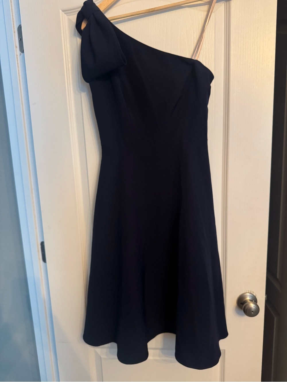 Gal Meets Glam Navy One Shoulder Dress- Size 6